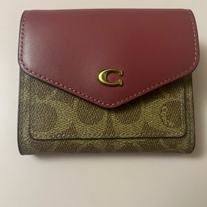 Coach Wyn Logo Plaque Small Wallet- Burgundy